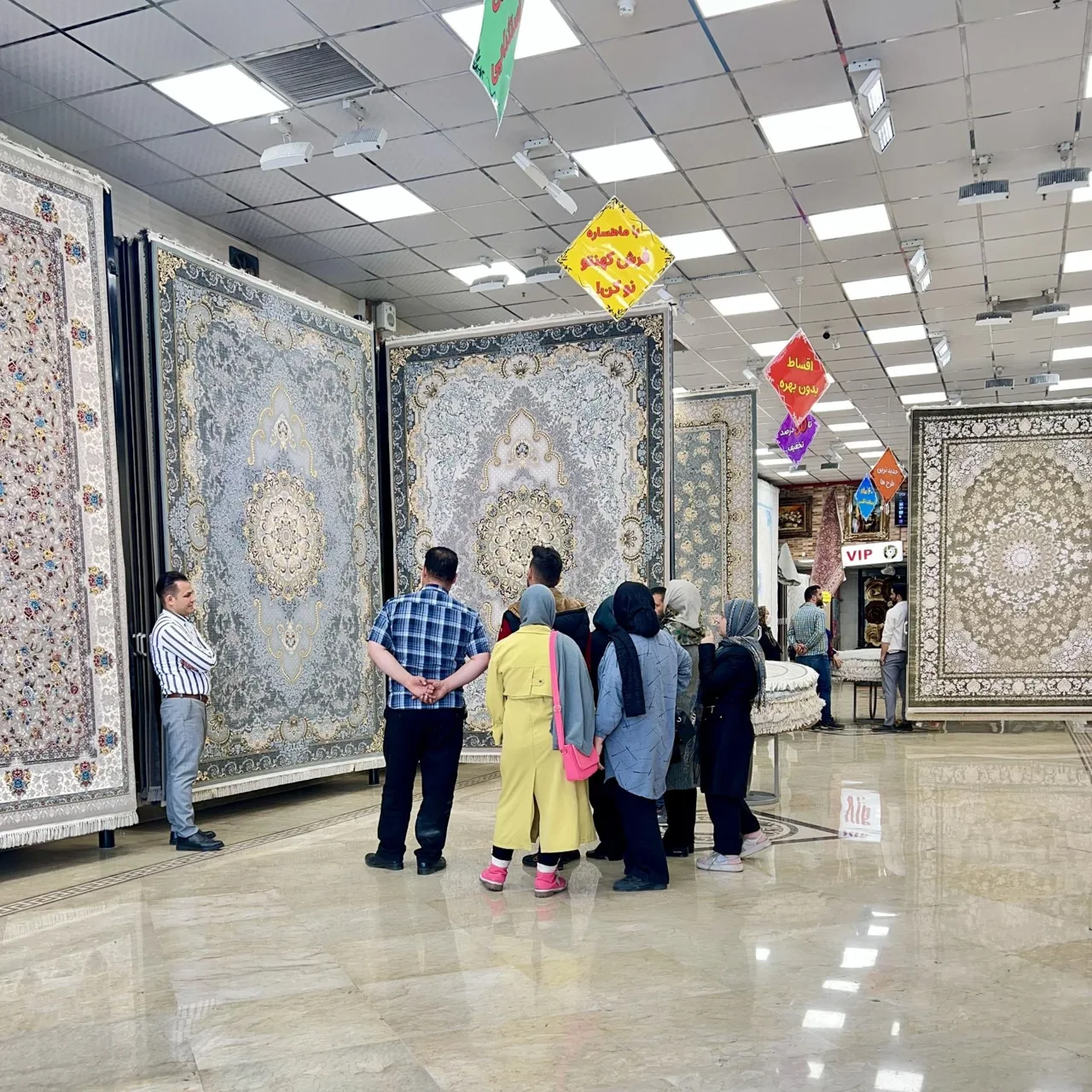 فرش ماهساره - تصویر 3