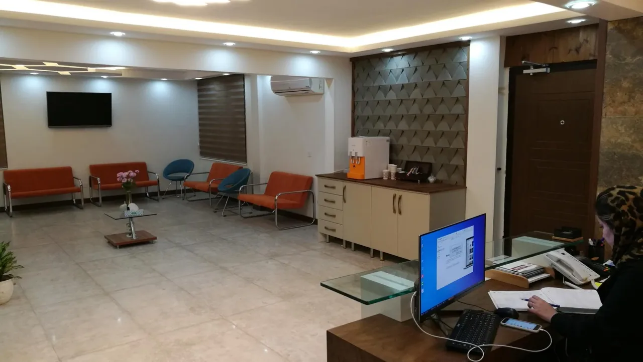 مطب دکتر فرشید آچاک متخصص گوش حلق بینی - پزشک عمومی در تهران - تصویر 2