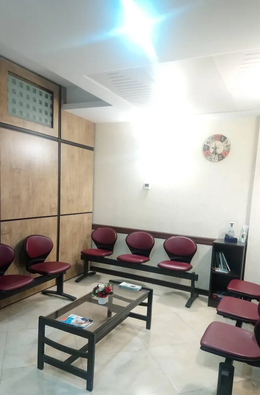 دکتر احسان صنعتی متخصص طب فیزیکی و توانبخشی - پزشک عمومی در تهران - تصویر 4