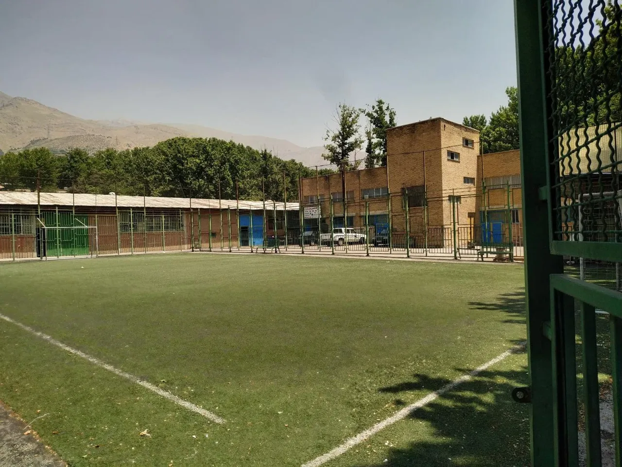 هنرستان فیضیه - مدرسه در تهران - تصویر 3