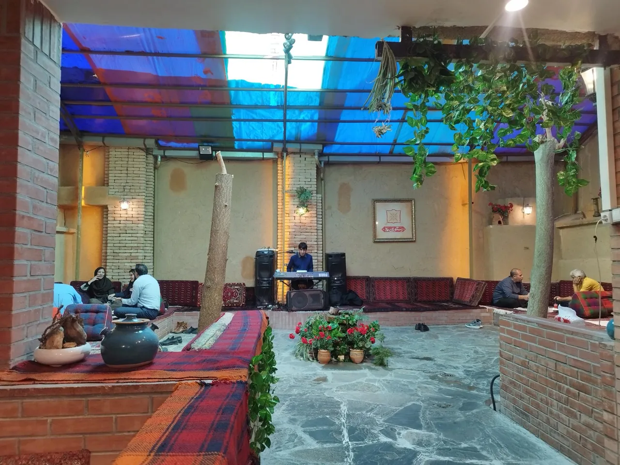 رستوران ماد - تصویر 4