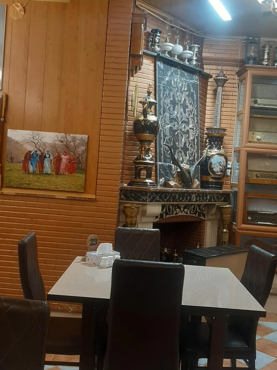 رستوران جهان نما - تصویر 4