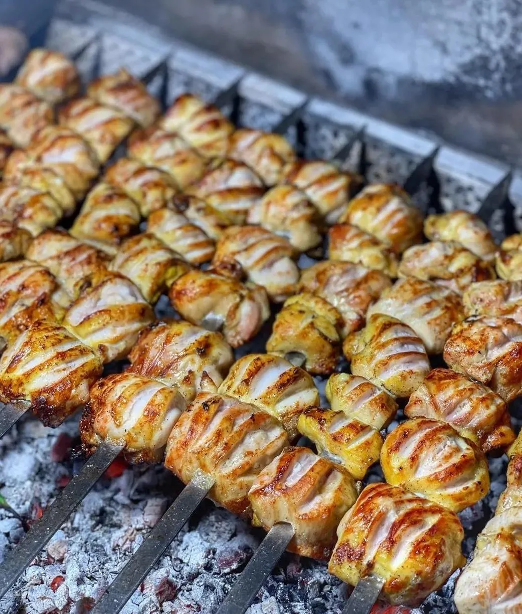 تهیه غذای غوغا