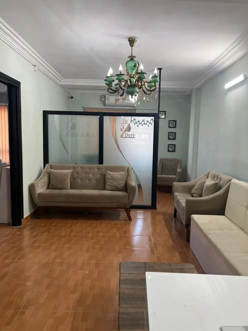 مرکز پوست مو زیبایی دکتر زینب دریس - تصویر 2