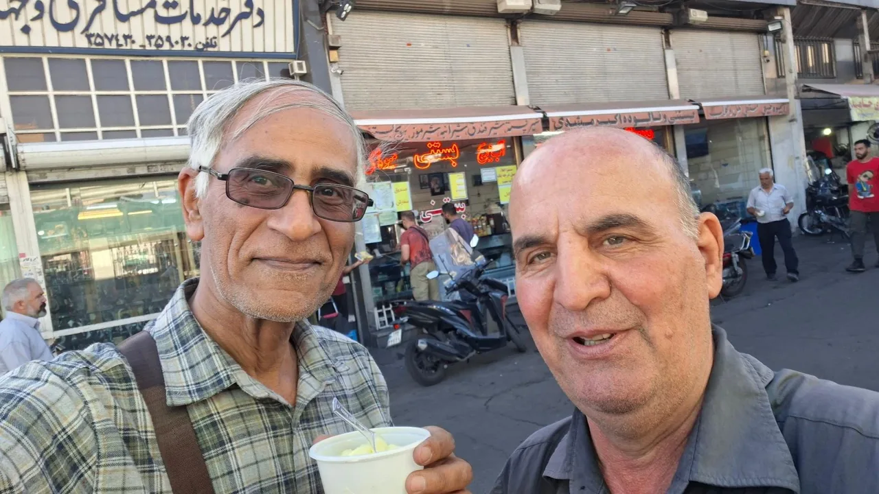 بستنی اکبر مشدی - تصویر 3