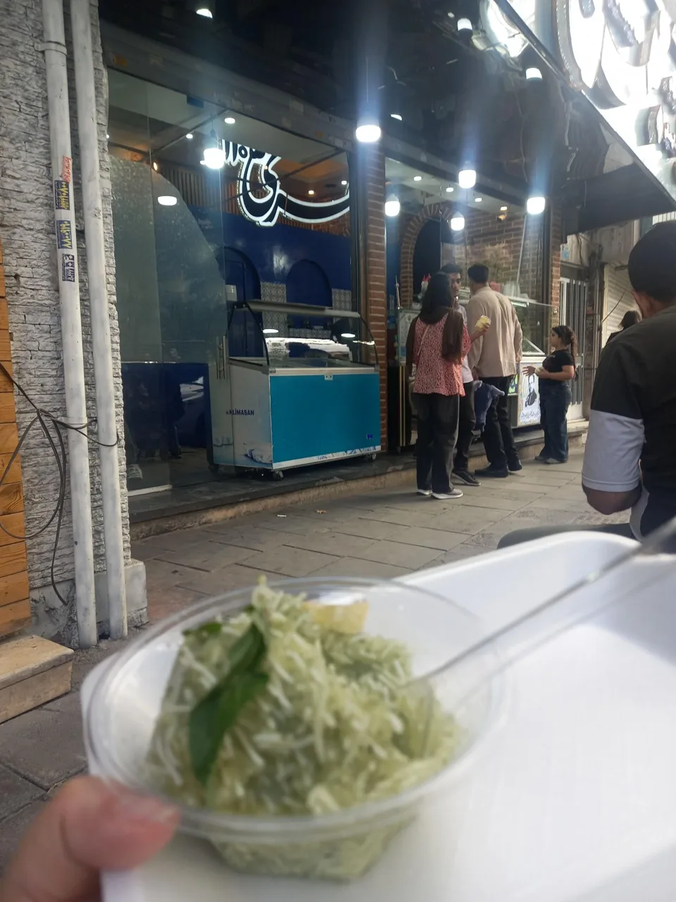 فالوده بستنی جهرمی - تصویر 2