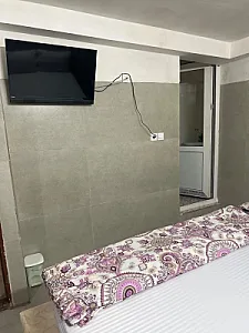 مهمان پذیر ممتاز ولیعصر