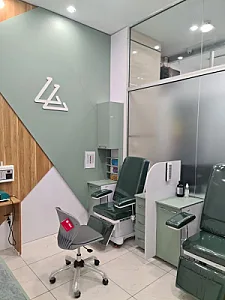 آزمایشگاه پاتوبیولوژی لی لی