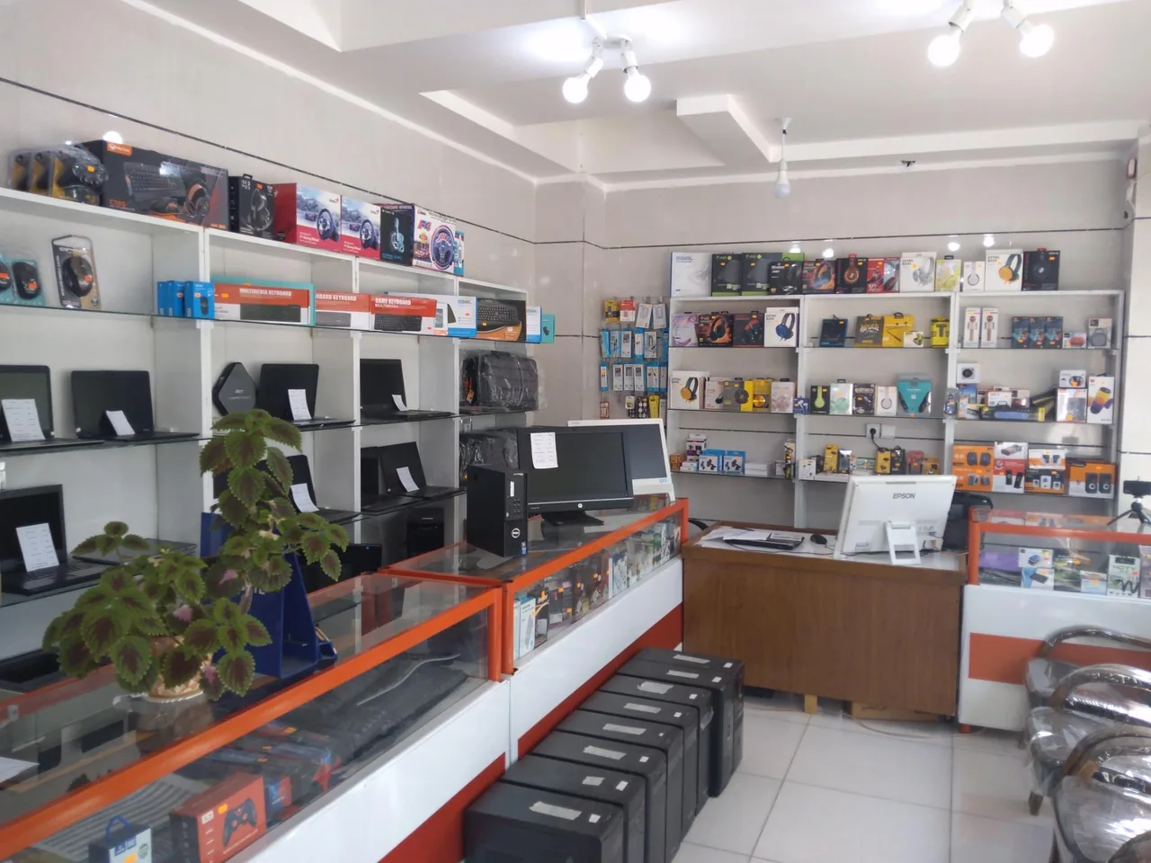 خدمات کامپیوتری دنیای دیجیتال - تصویر 2