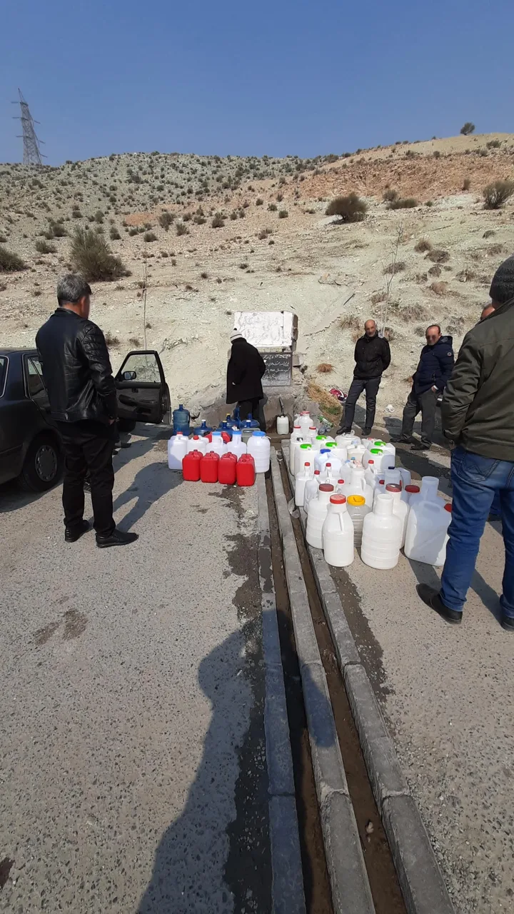 چشمه روستای ازگی - تصویر 5