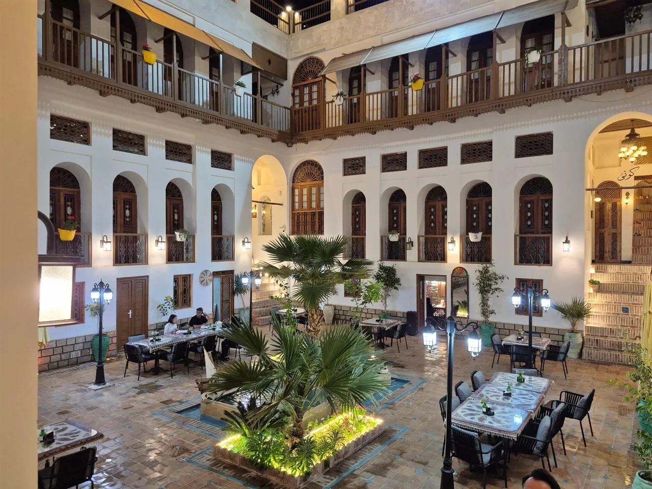 بوتیک هتل گلشن - تصویر 4
