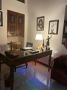 دفتر وکالت فریبا گیلانی قلعه بین