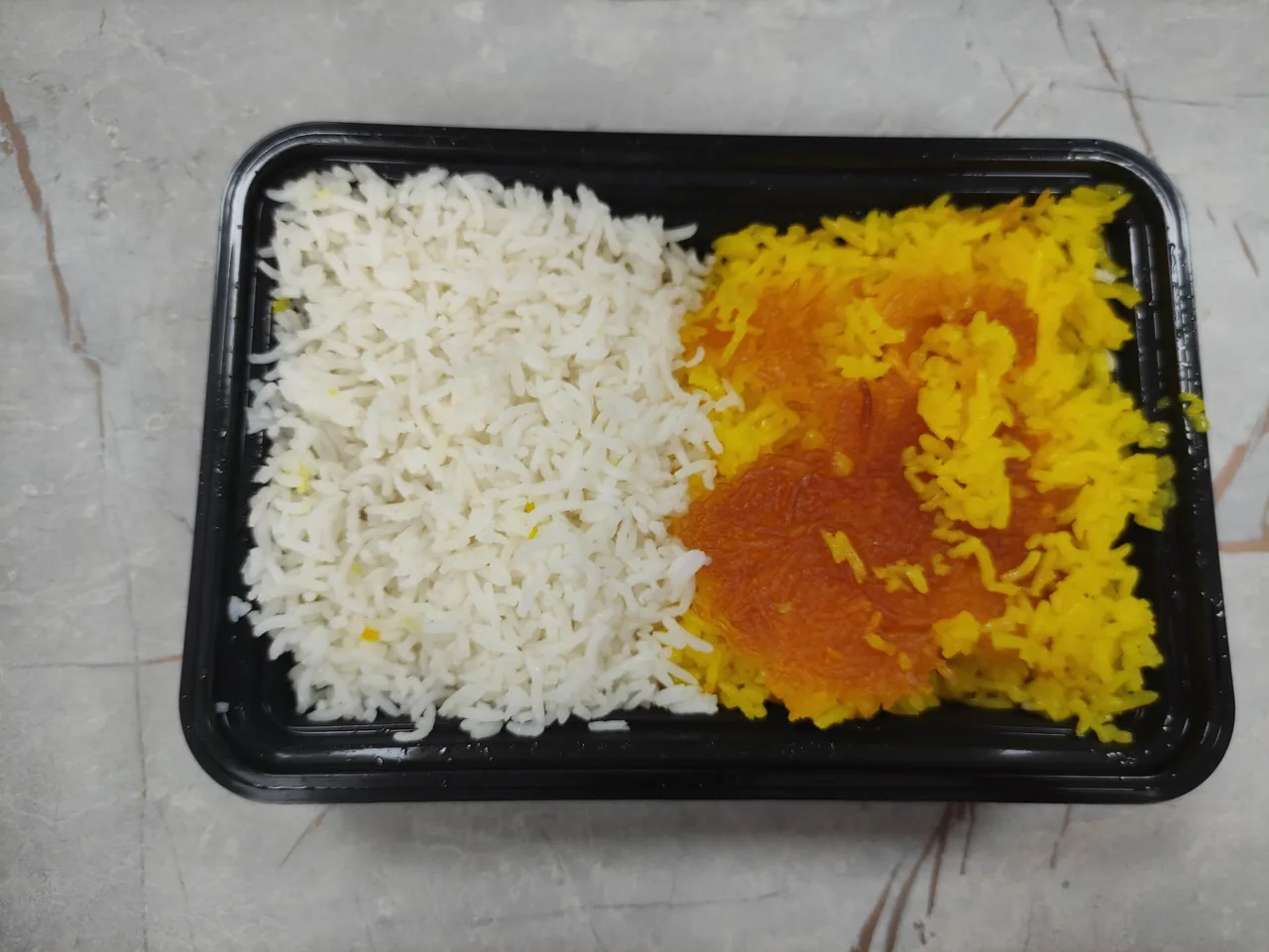غذای بیرون بر قیمه شکر پلو - تصویر 2
