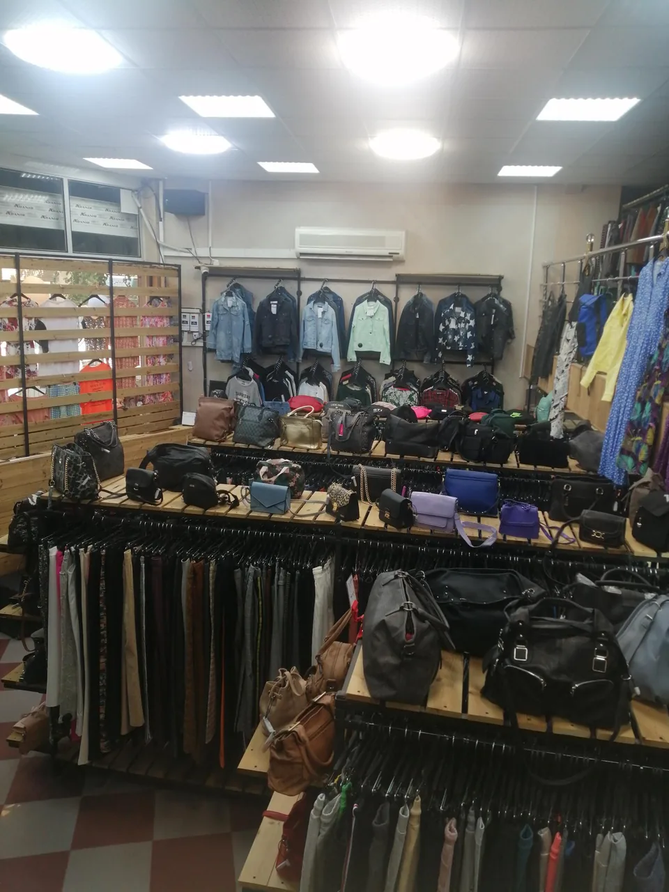 پوشاک استوک fendi - تصویر 2