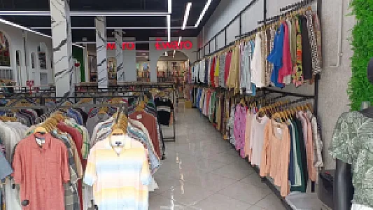 فروشگاه پوشاک اتلت ایوارو