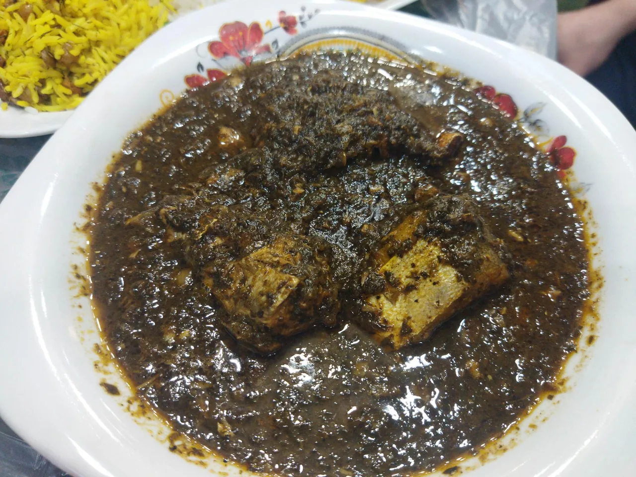 غذا سرای پاییزان - تصویر 2
