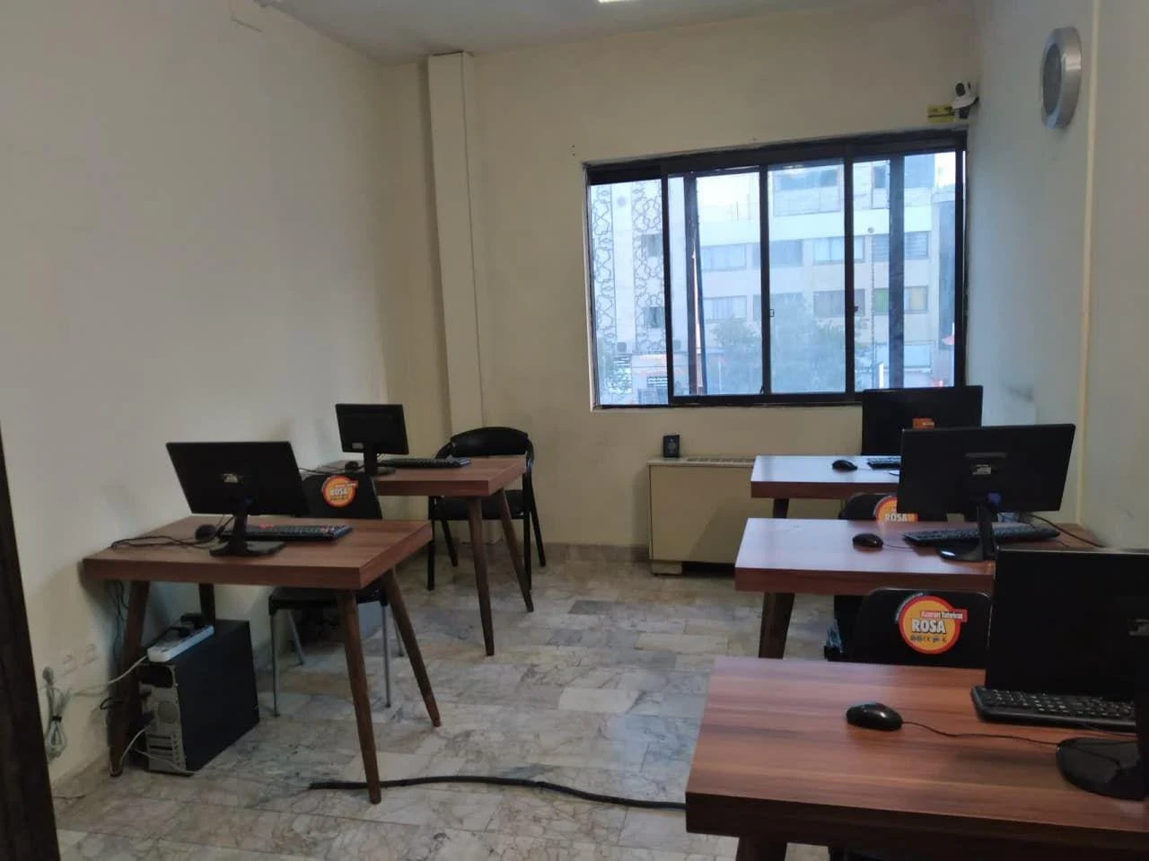 اموزشگاه کامپیوتراسیایی - مدرسه در مشهد - تصویر 2
