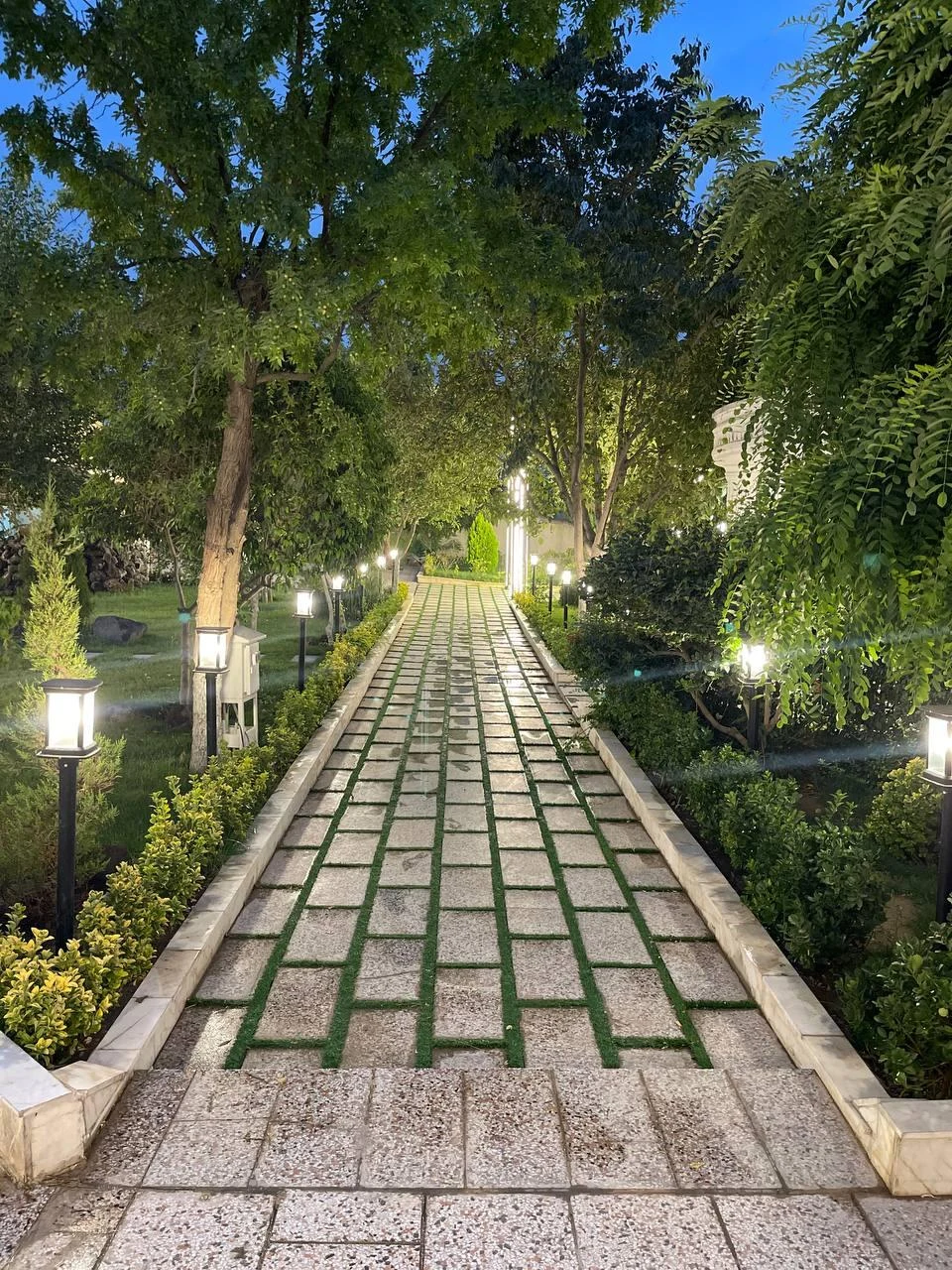باغ عمارت سه گل - تصویر 2