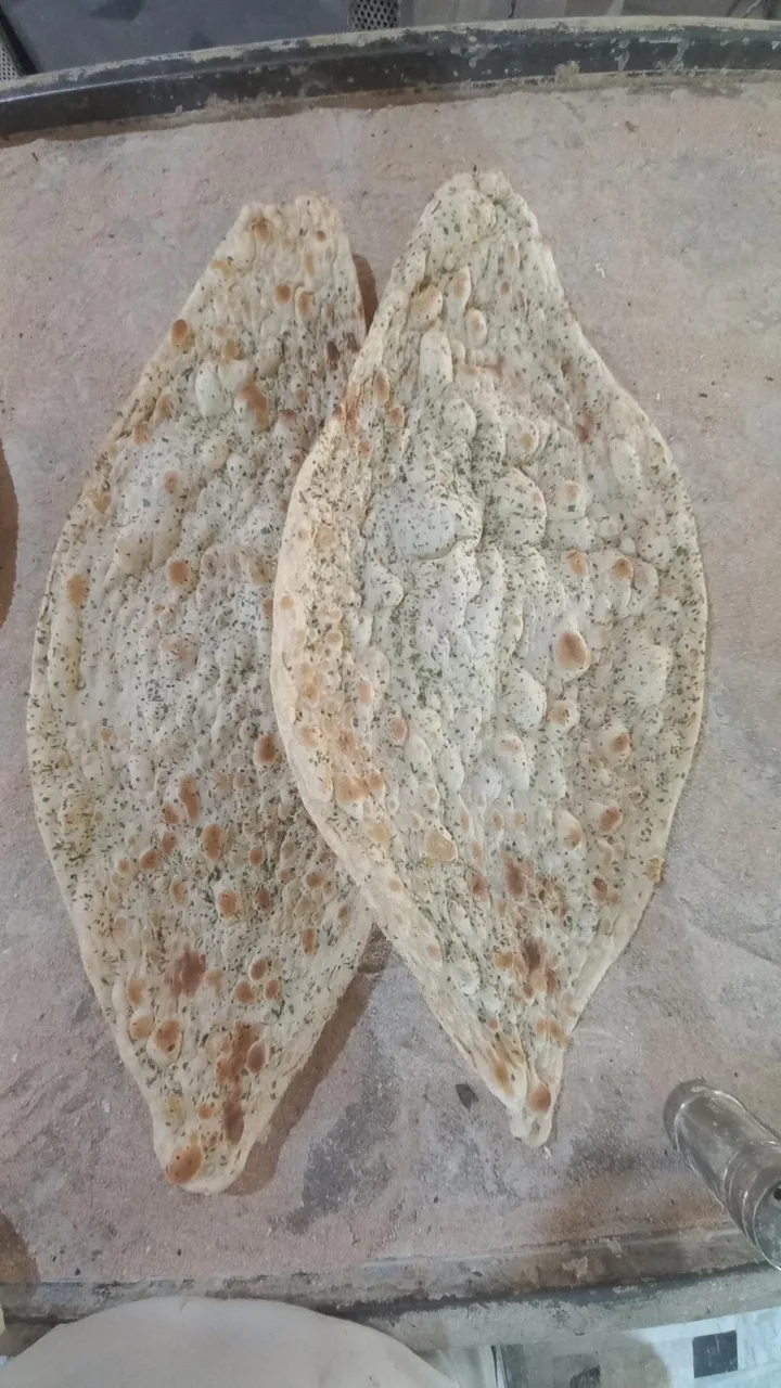 نان تنوری خراسانی نان بربری سنتی(مجتمع نان معصومی ) - تصویر 3