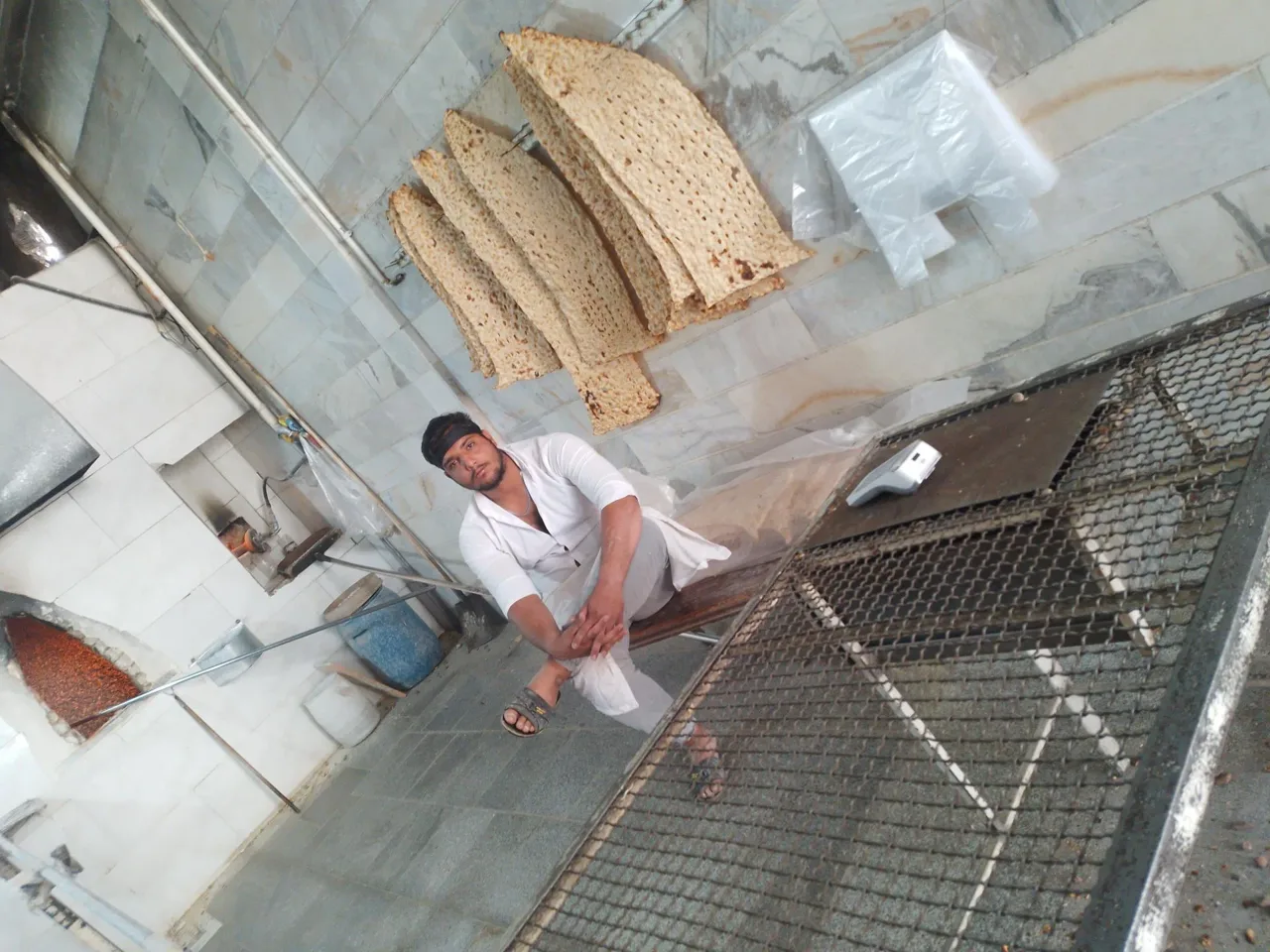 نانوایی سنگک صدیق - تصویر 2