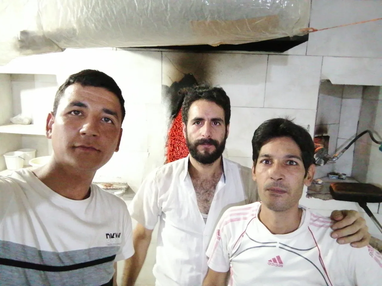 نانوایی سنگک صدیق - تصویر 4