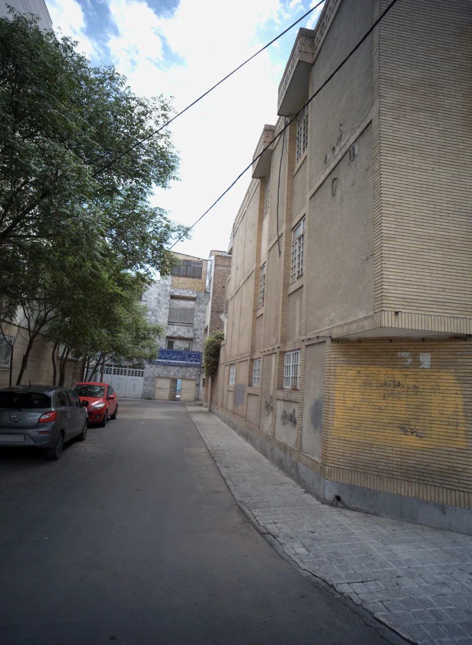 دبیرستان دوره اول و دوم به اندیشان