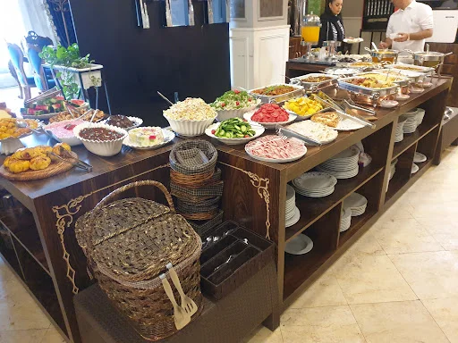 کافه رستوران بلوار