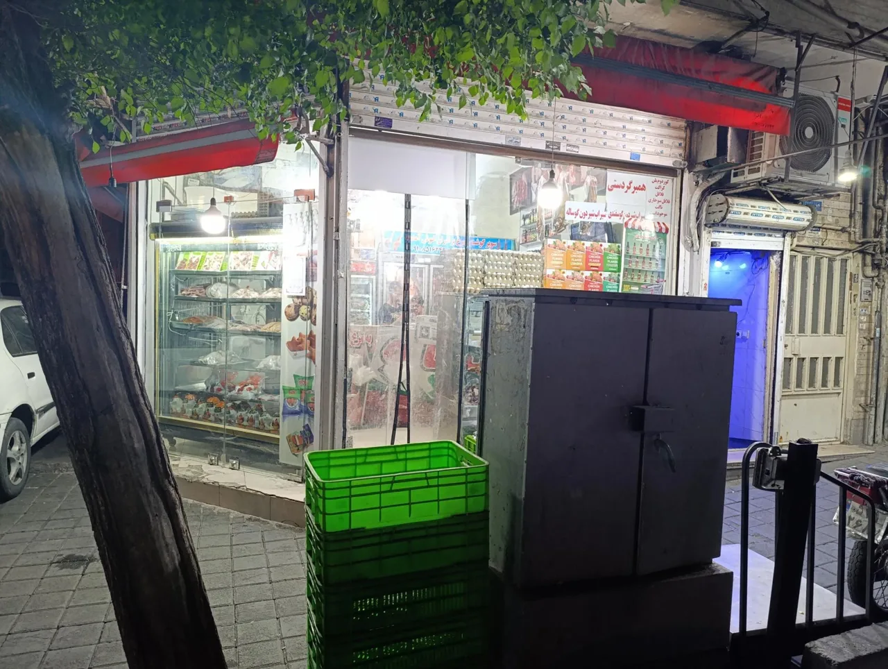 سوپر گوشت و مرغ برادران - تصویر 3