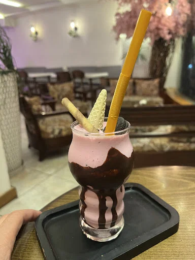 کافه رستوران ازمیر