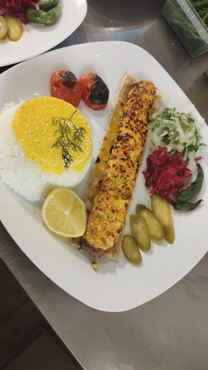 رستوران اکبر جوجه کلبادی - تصویر 4