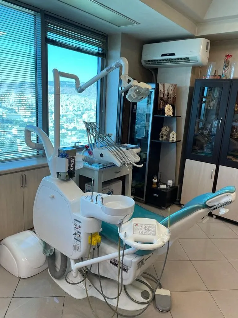 مطب دکتر حبیب وکیلی جراح دندانپزشک