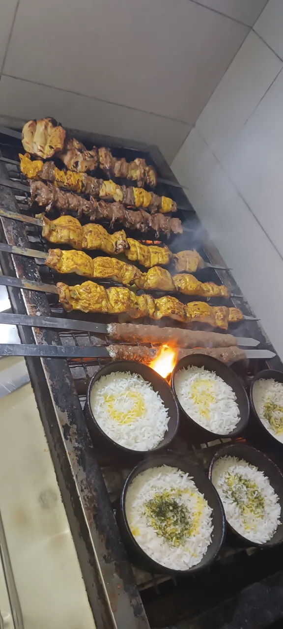 رستوران سنتی خان