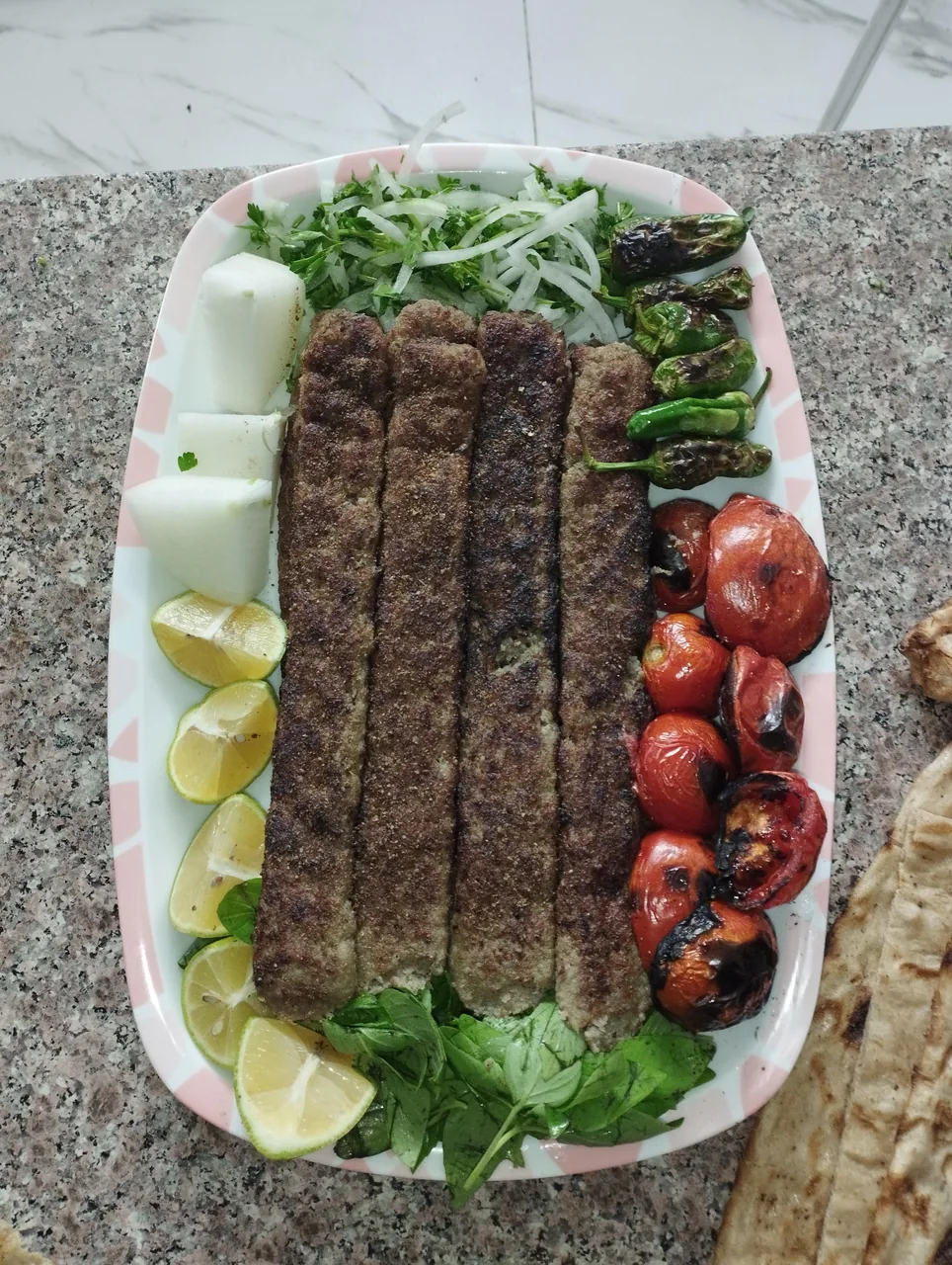 کبابی صداقت - تصویر 3