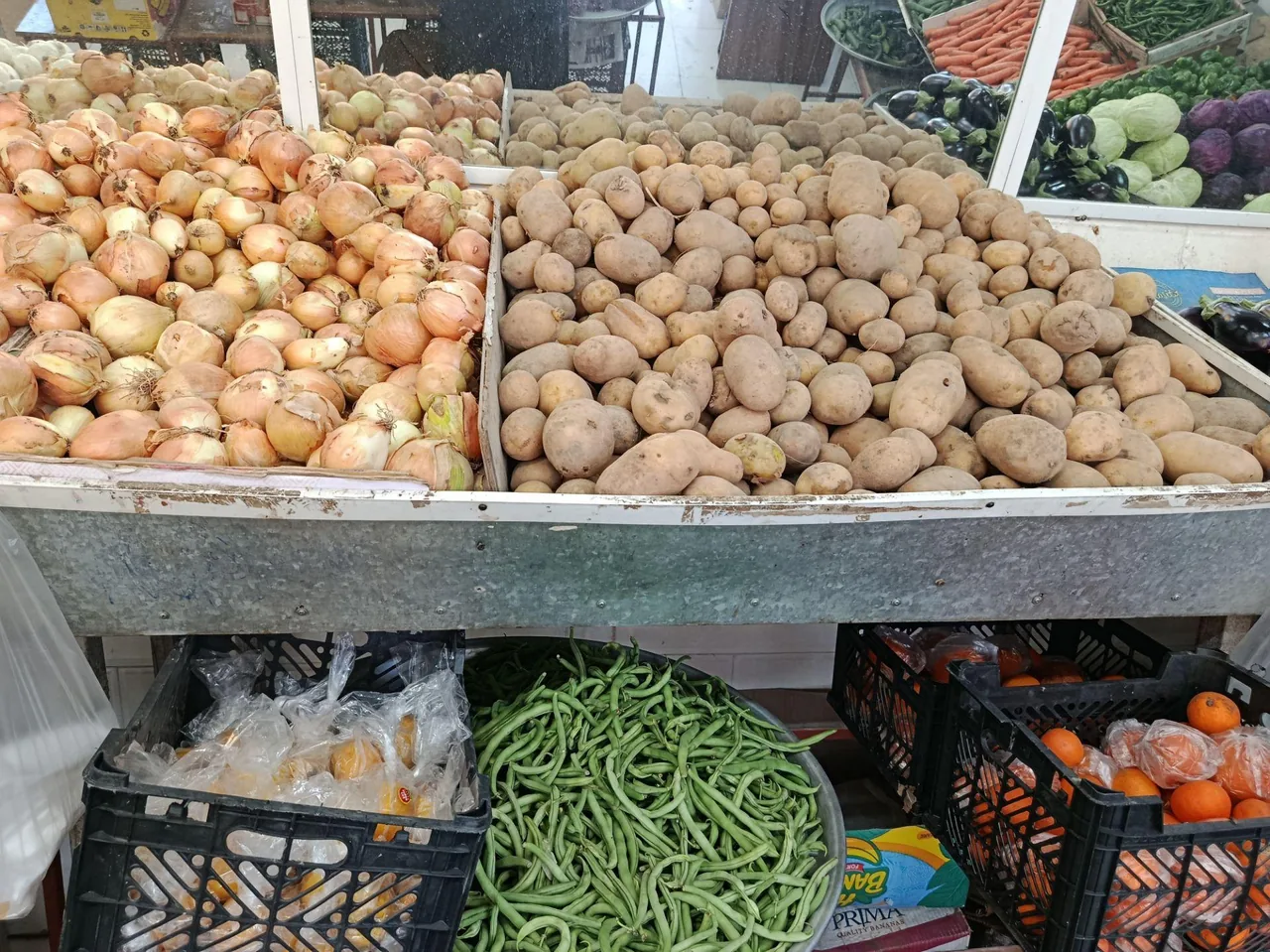 میوه فروشی جوکار