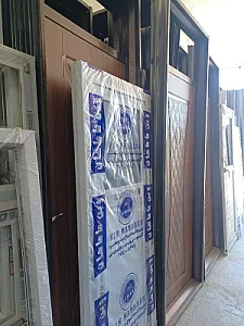 فروشگاه درب و پنجره کریمی