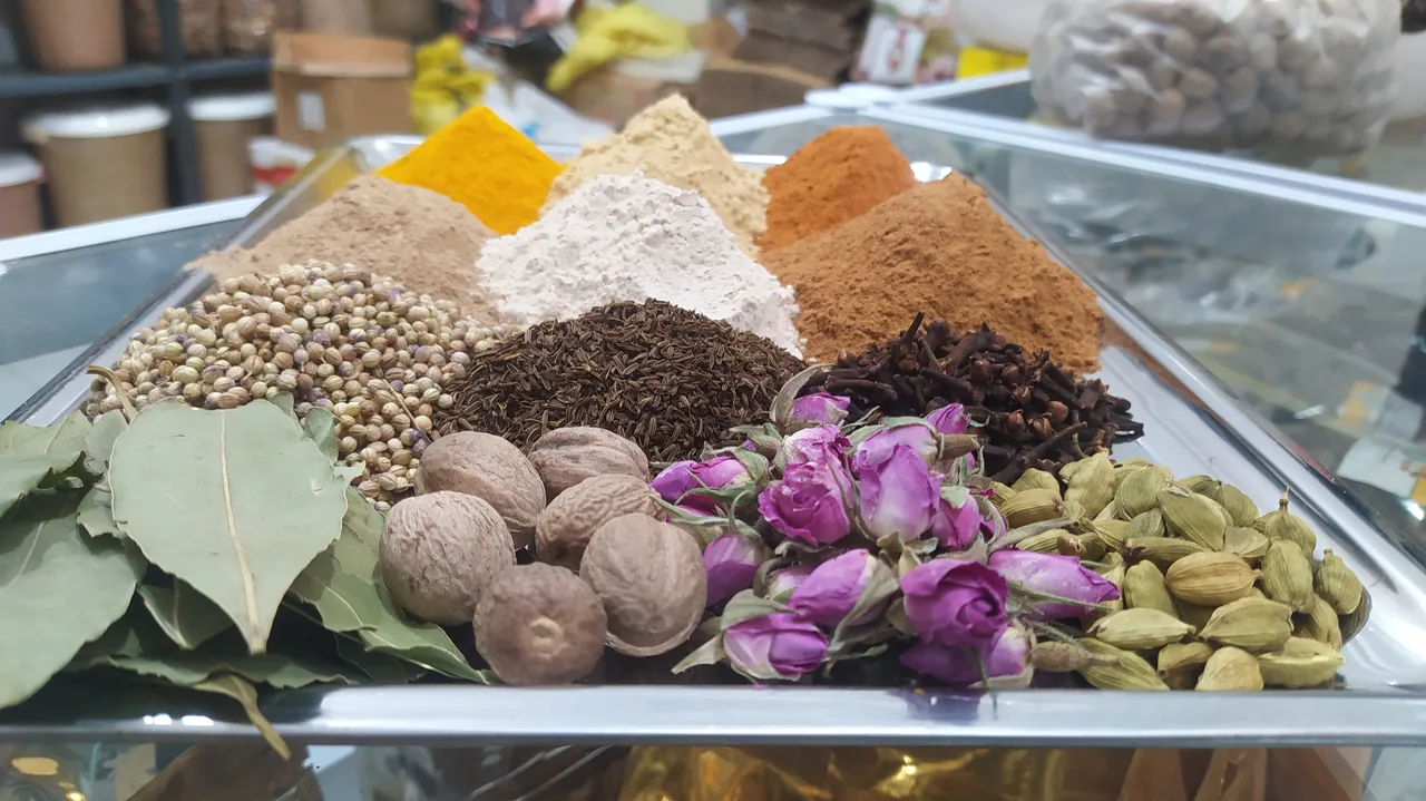 ادویه جات عطاربانو - تصویر 3