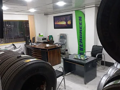 دنیای رینگ و لاستیک یاسین