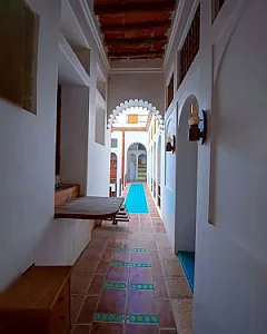 کافه و رستوران حاج رییس