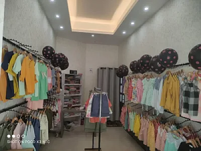 فروشگاه پوشاک کودک و نوجوان یسرا