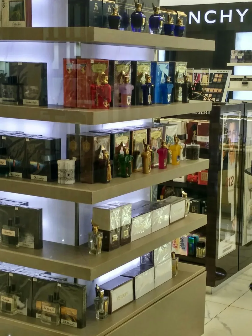 عطر لیلیوم - عطر و ادکلن در تهران - تصویر 4
