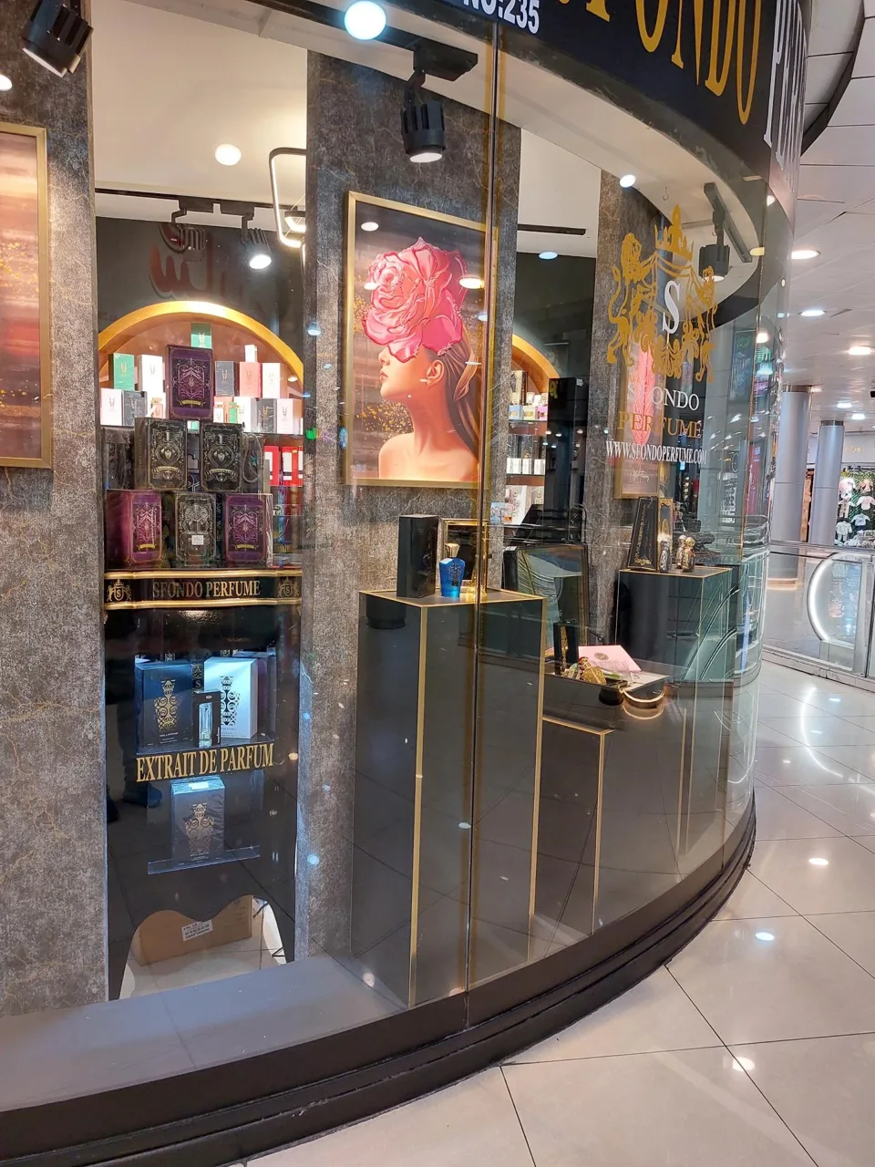 گالری اسفوندو پرفیوم - عطر و ادکلن در تهران - تصویر 4