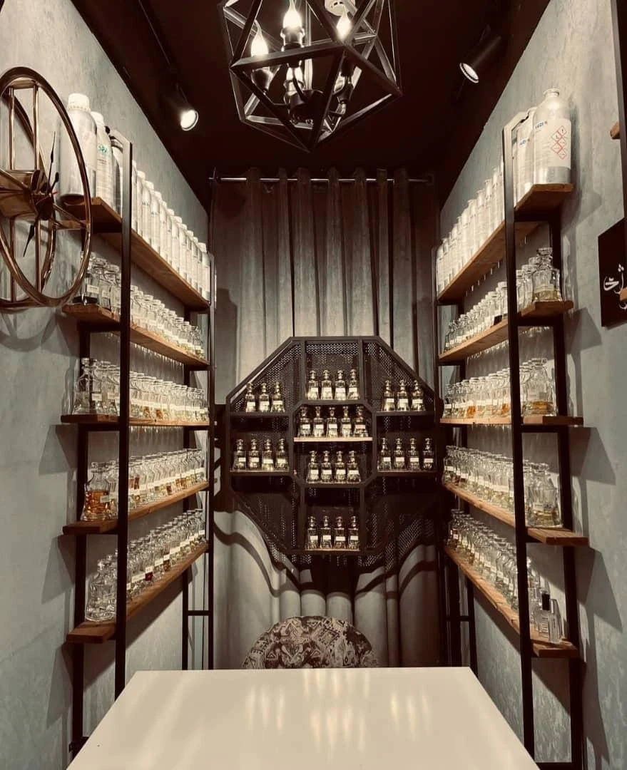 فروشگاه عطرولوژی - تصویر 2
