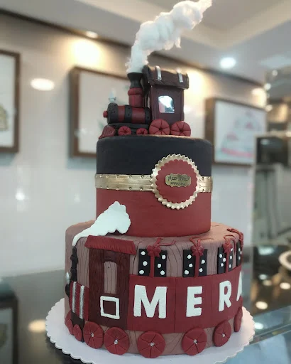 قنادی معراج