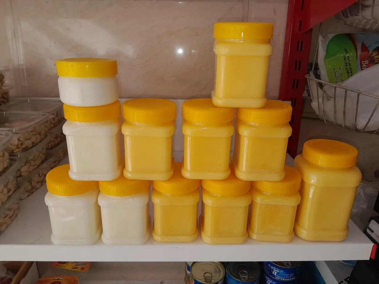 لبنیات سنتی شهر پنیر مایان - تصویر 2