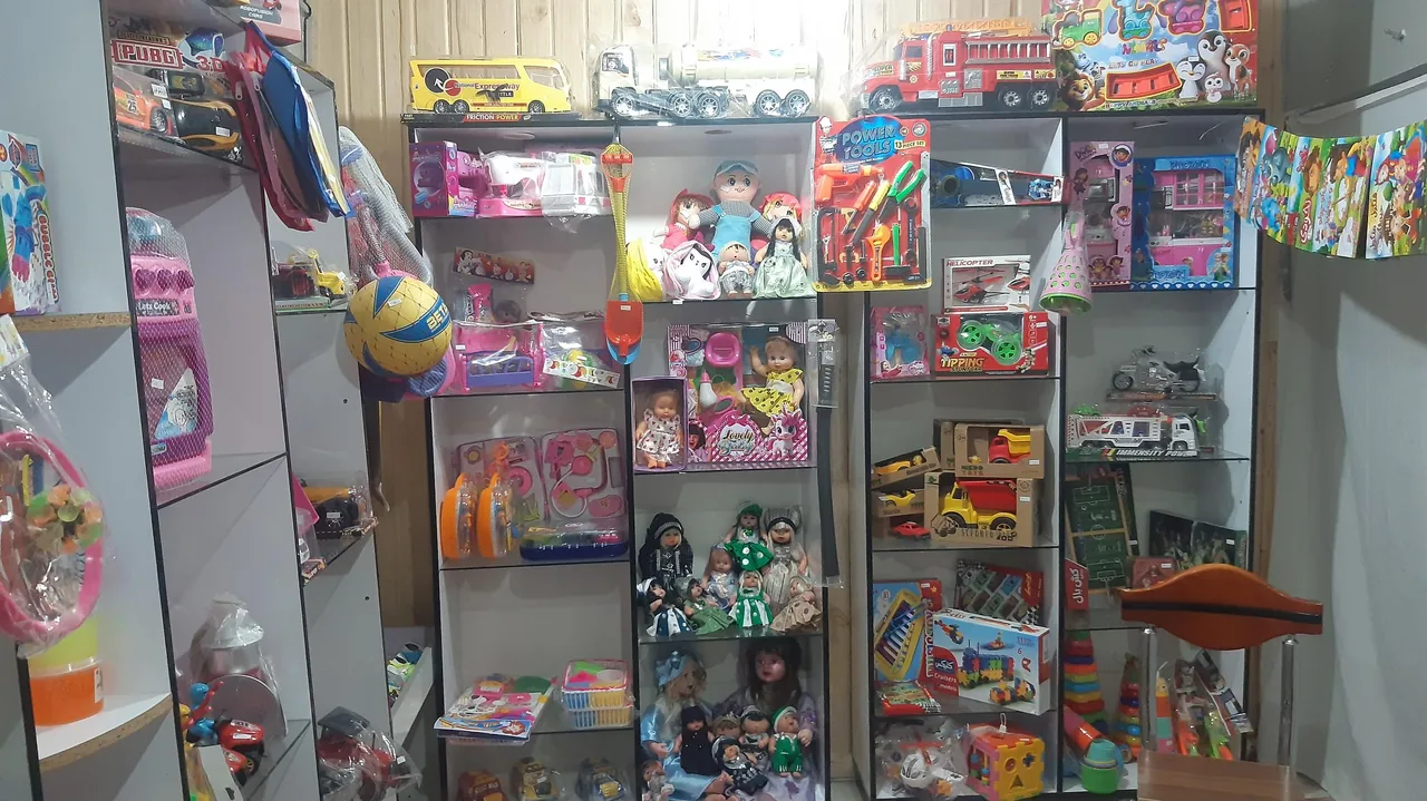 ارزانسرای دلبند شاد