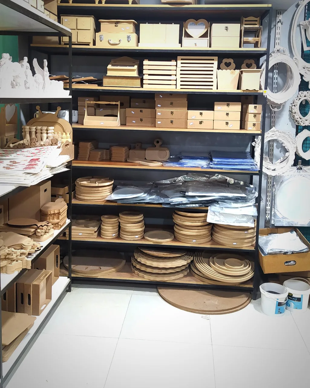 هنرکده شادی