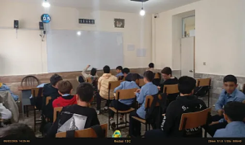 دبیرستان پسرانه شهدای غواص