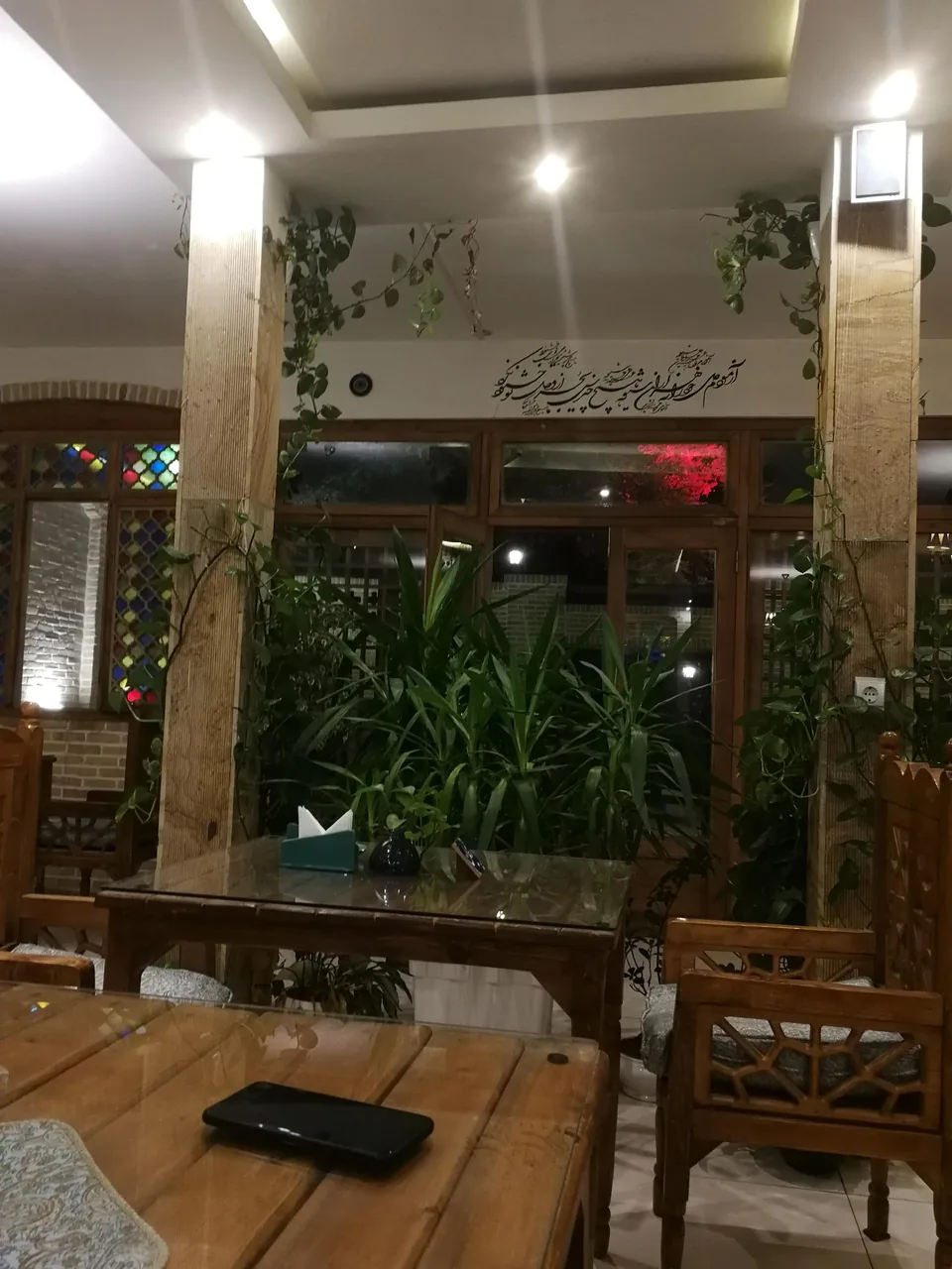 رستوران سنتی خورشید - تصویر 2