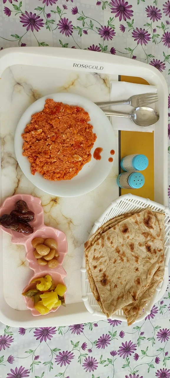 رستوران و صبحانه سرای یاس - تصویر 2