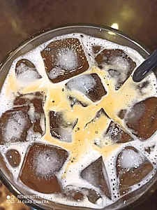 کافه خیابون